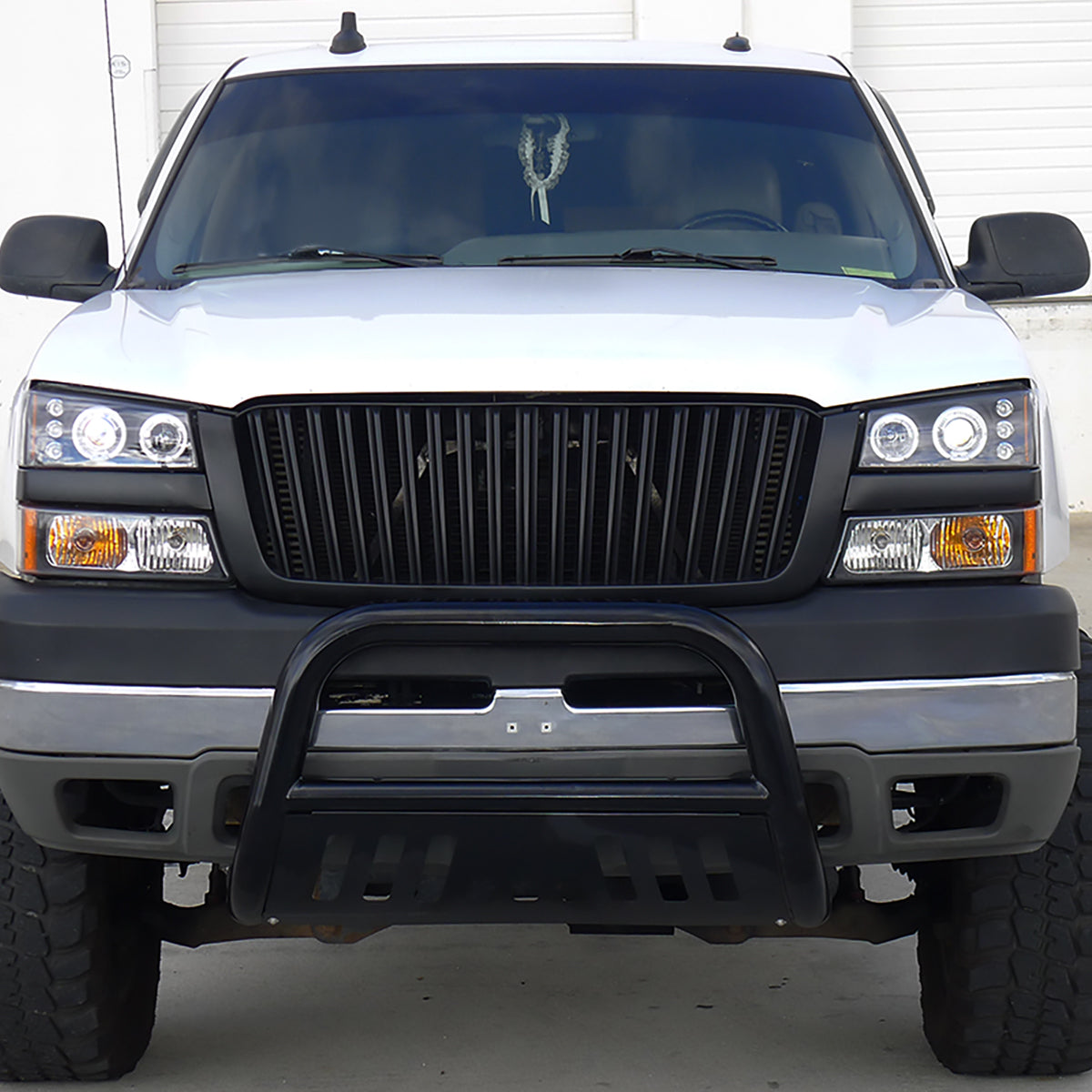 2002-2006 Chevrolet Avalanche/ 2003-2007 Silverado Dual Halo Projector Headlights (Matte Black Housing/Clear Lens)