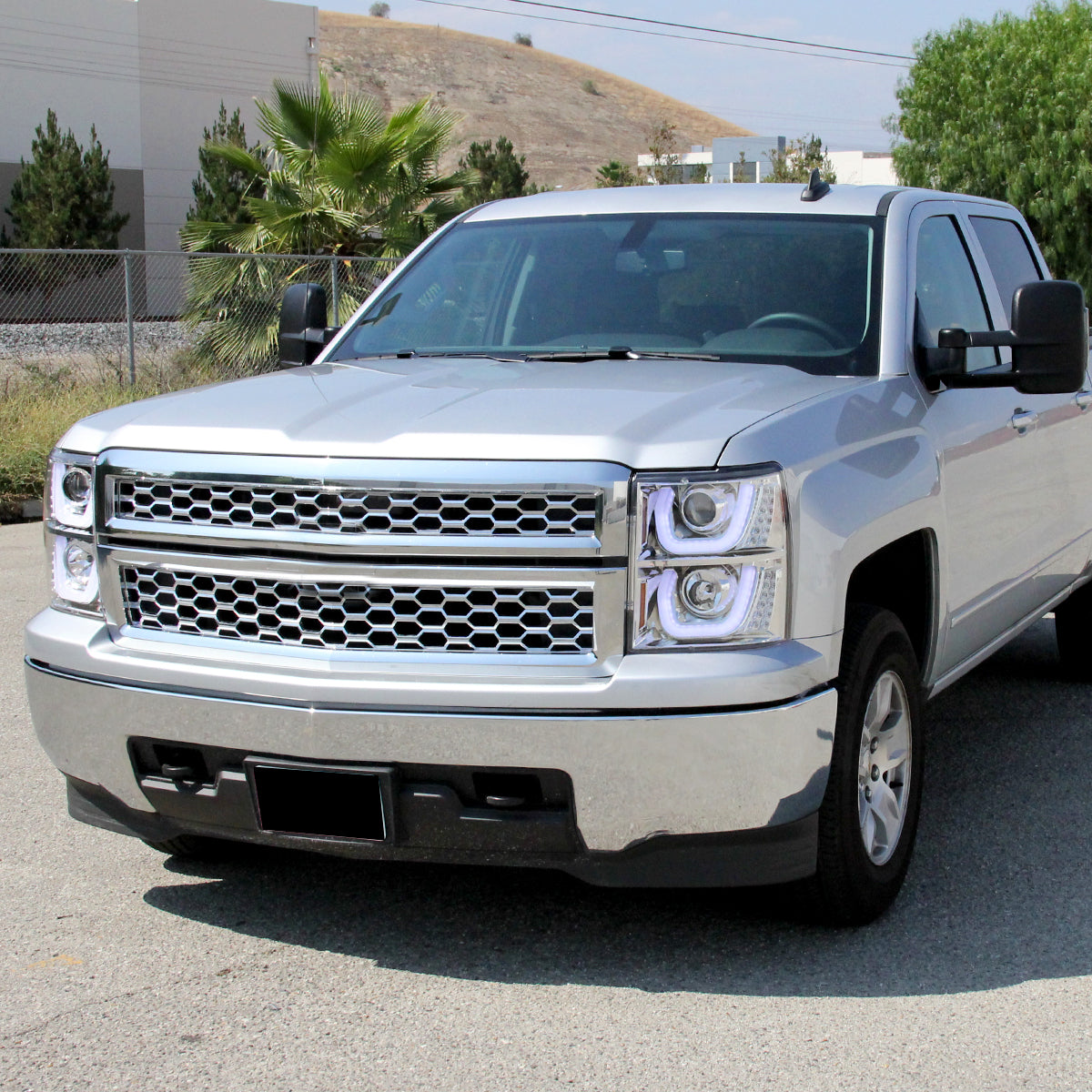 2014-2015 Chevrolet Silverado 1500 Dual LED U-Bar Projector Headlights w/ LED Turn Signal Lights (Chrome Housing/Clear Lens)