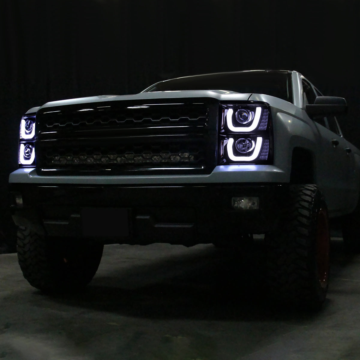 2014-2015 Chevrolet Silverado 1500 LED U-Bar Projector Headlights w/ LED Turn Signal Lights (Glossy Black Housing/Smoked Lens)