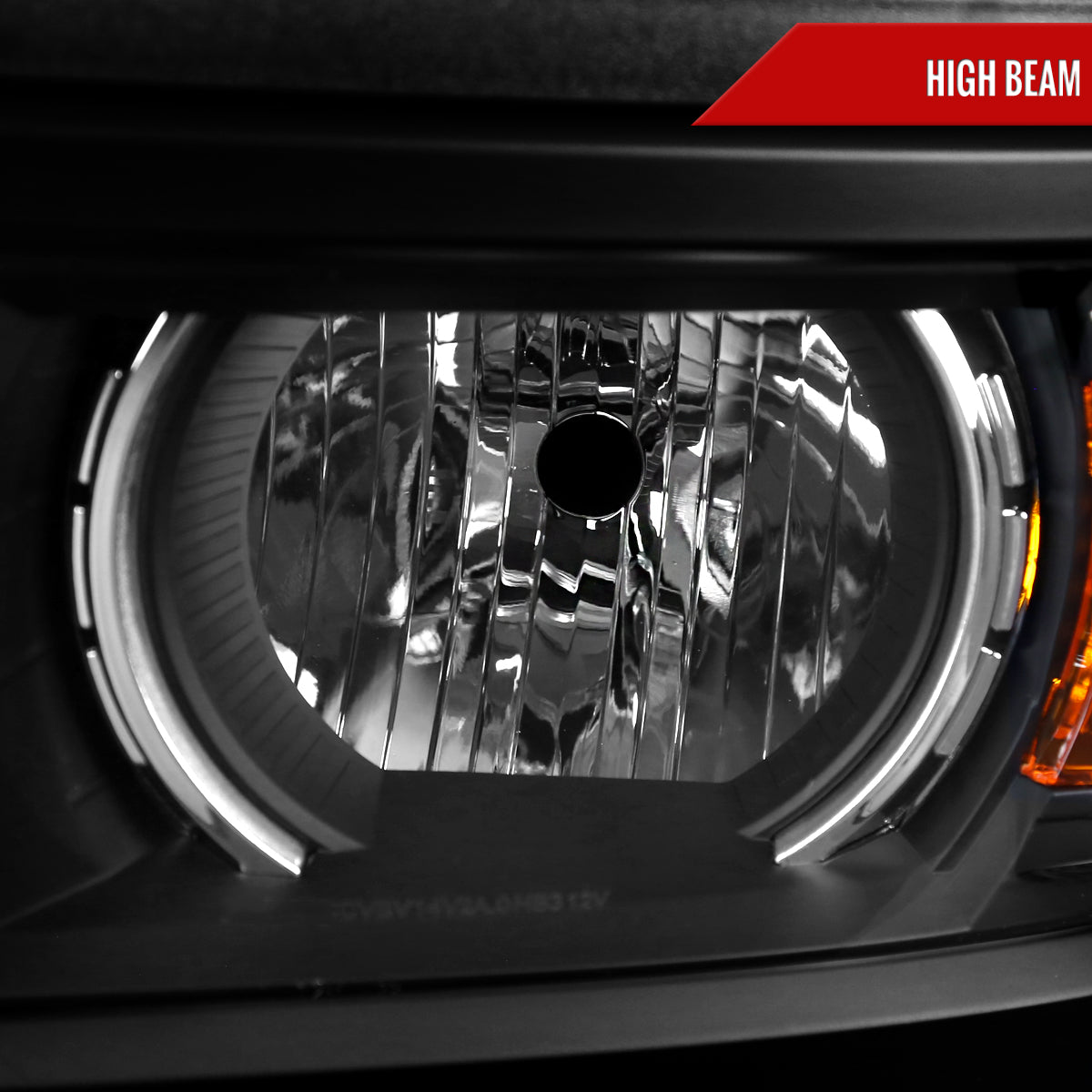 2014-2015 Chevrolet Silverado 1500 Projector Headlights (Matte Black Housing/Clear Lens)
