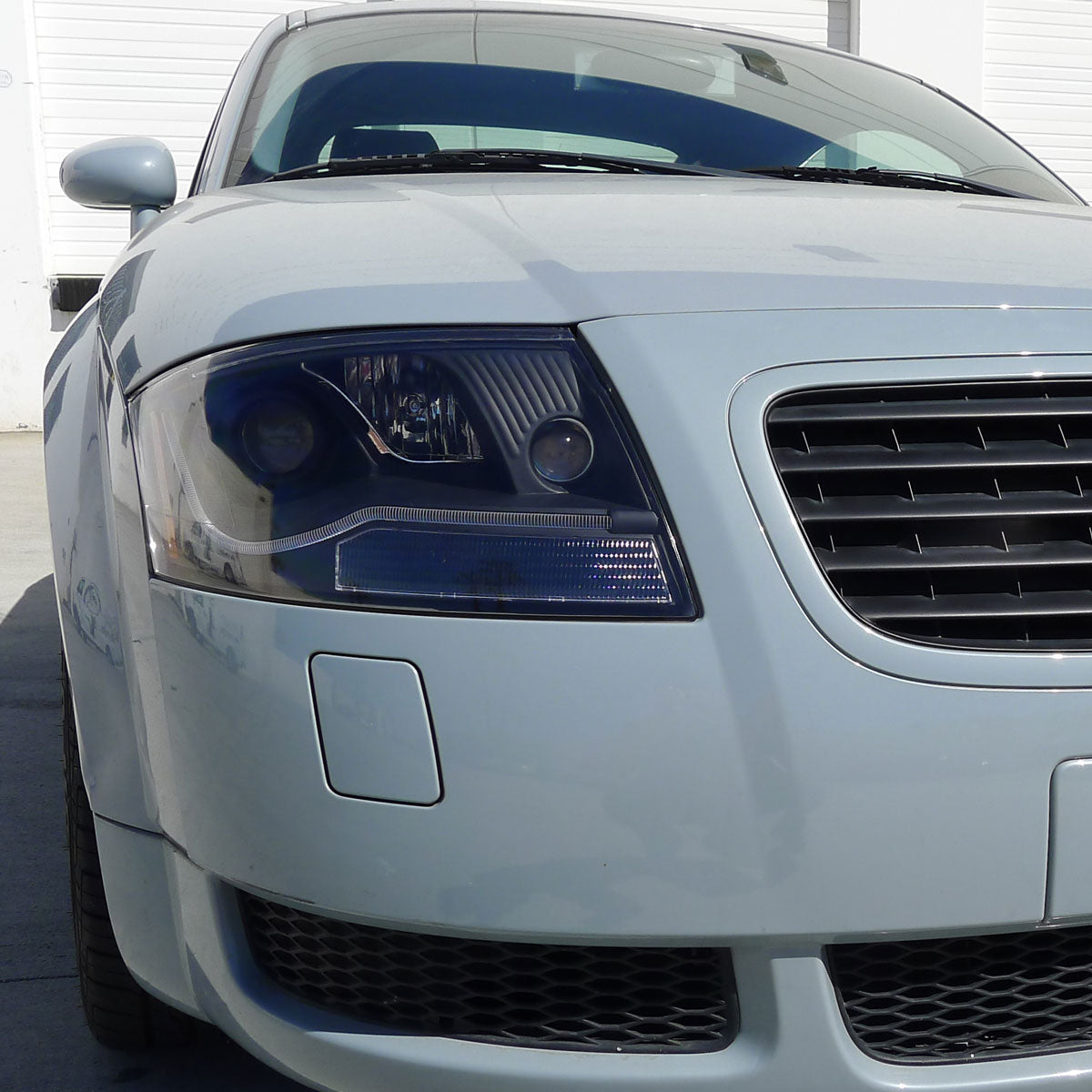 1999-2006 Audi TT LED Bar Projector Headlights (Matte Black Housing/Clear Lens)