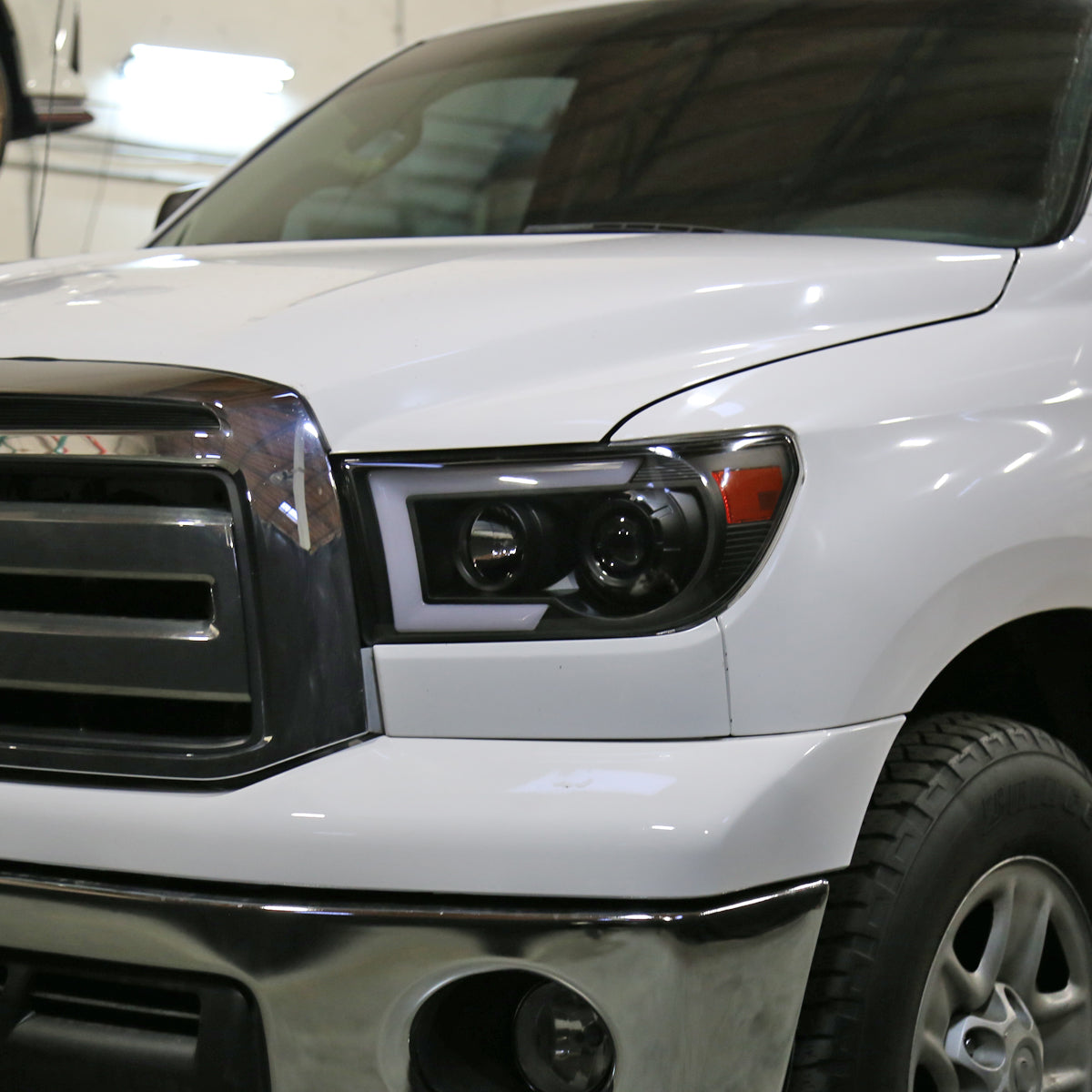 2007-2013 Toyota Tundra/ 2008-2017 Sequoia LED C-Bar Projector Headlights w/ Switchback Sequential Turn Signals (Matte Black Housing/Clear Lens)
