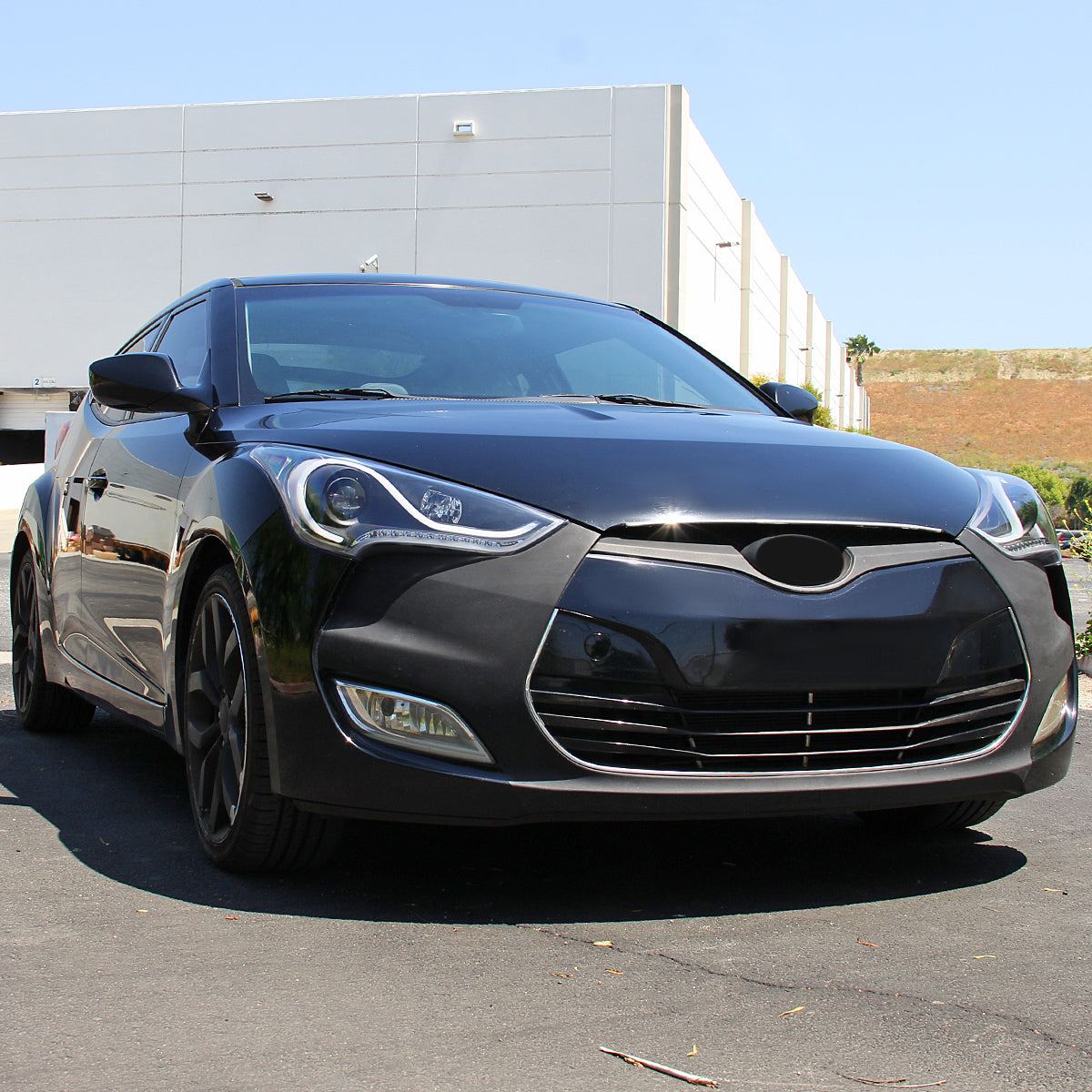 2012-2017 Hyundai Veloster LED Bar Projector Headlight w/ Sequential Turn Signal Lights (Matte Black Housing/Clear Lens)