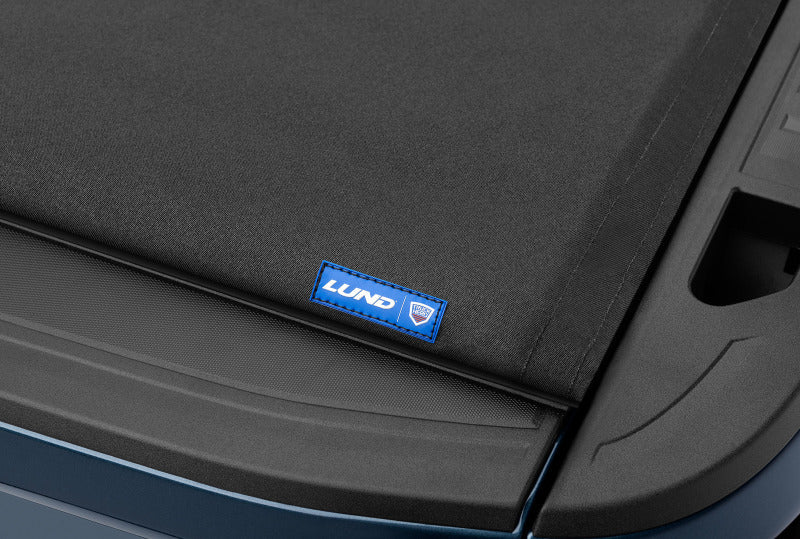 Lund 15-19 Sierra Silverado 2500/3500 (8ft. Bed) Genesis Elite Roll Up Tonneau Cover - Black