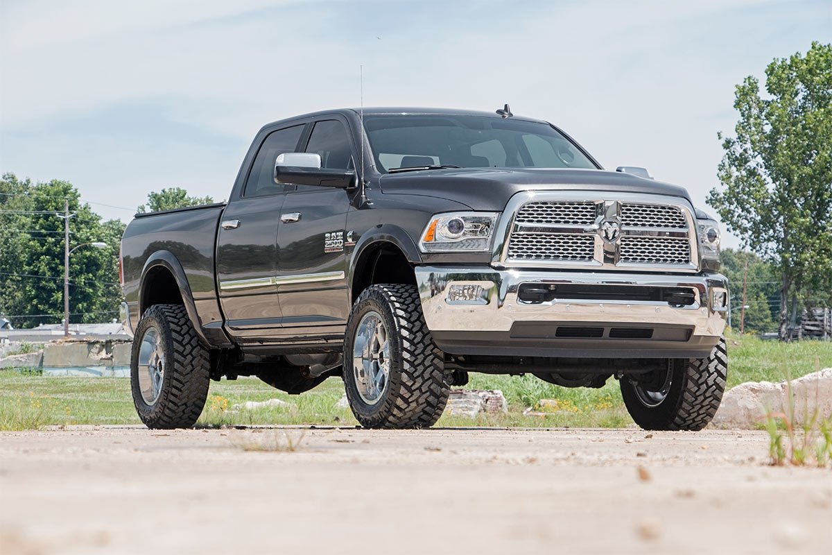 Rough Country 2.5 Inch Lift Kit | Ram 2500 4WD (2014-2026)