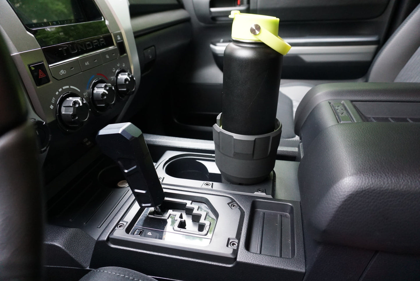 Oversize Cup Holder (2014-2021 Tundra) - CEMENT