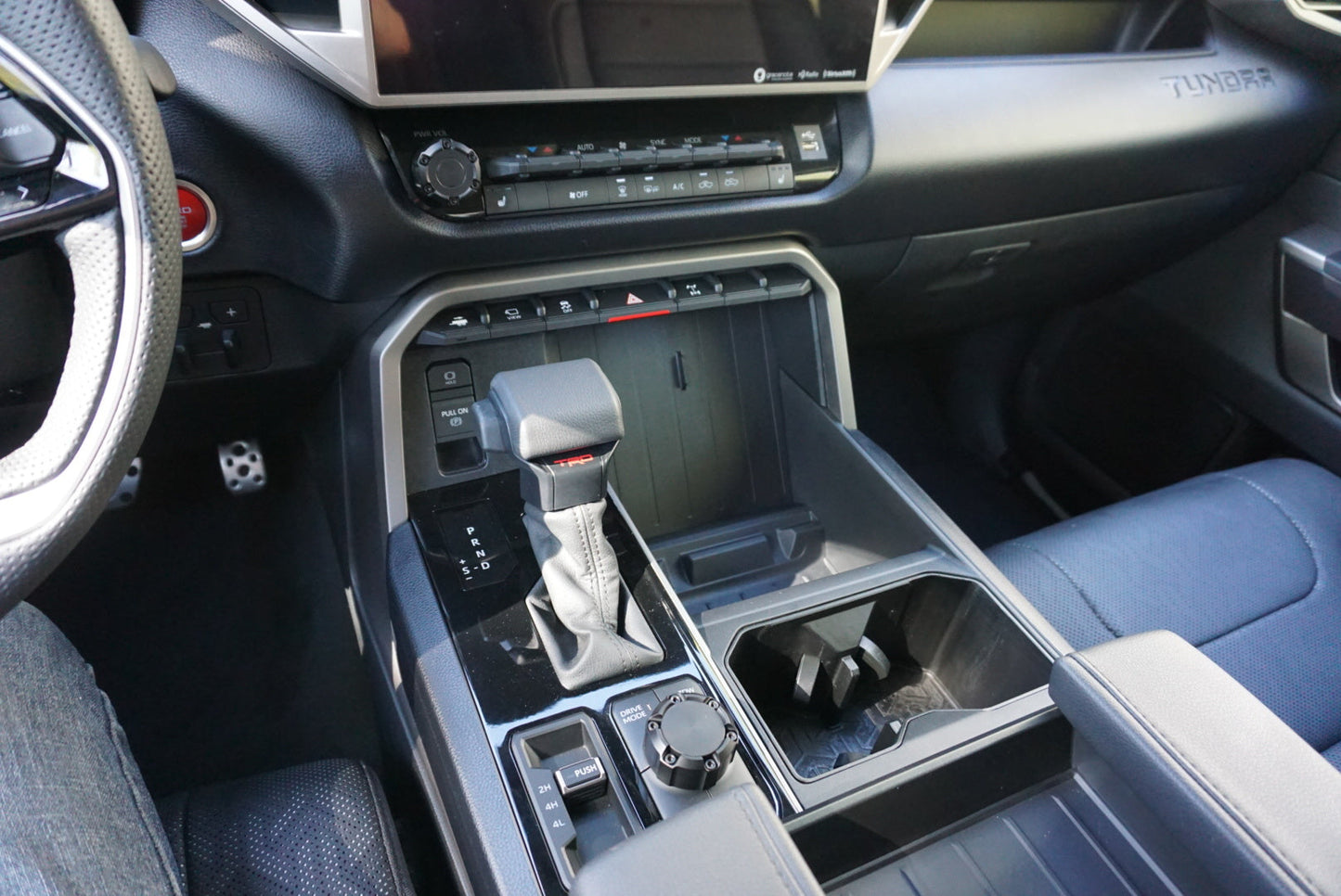 V1 Radio Knob (2022+ Tundra / 2024+ Tacoma / 2025+ 4Runner) - BLACK