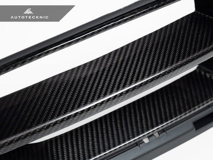 AutoTecknic Dry Carbon Motorsport Front Grille - BMW G87 M2