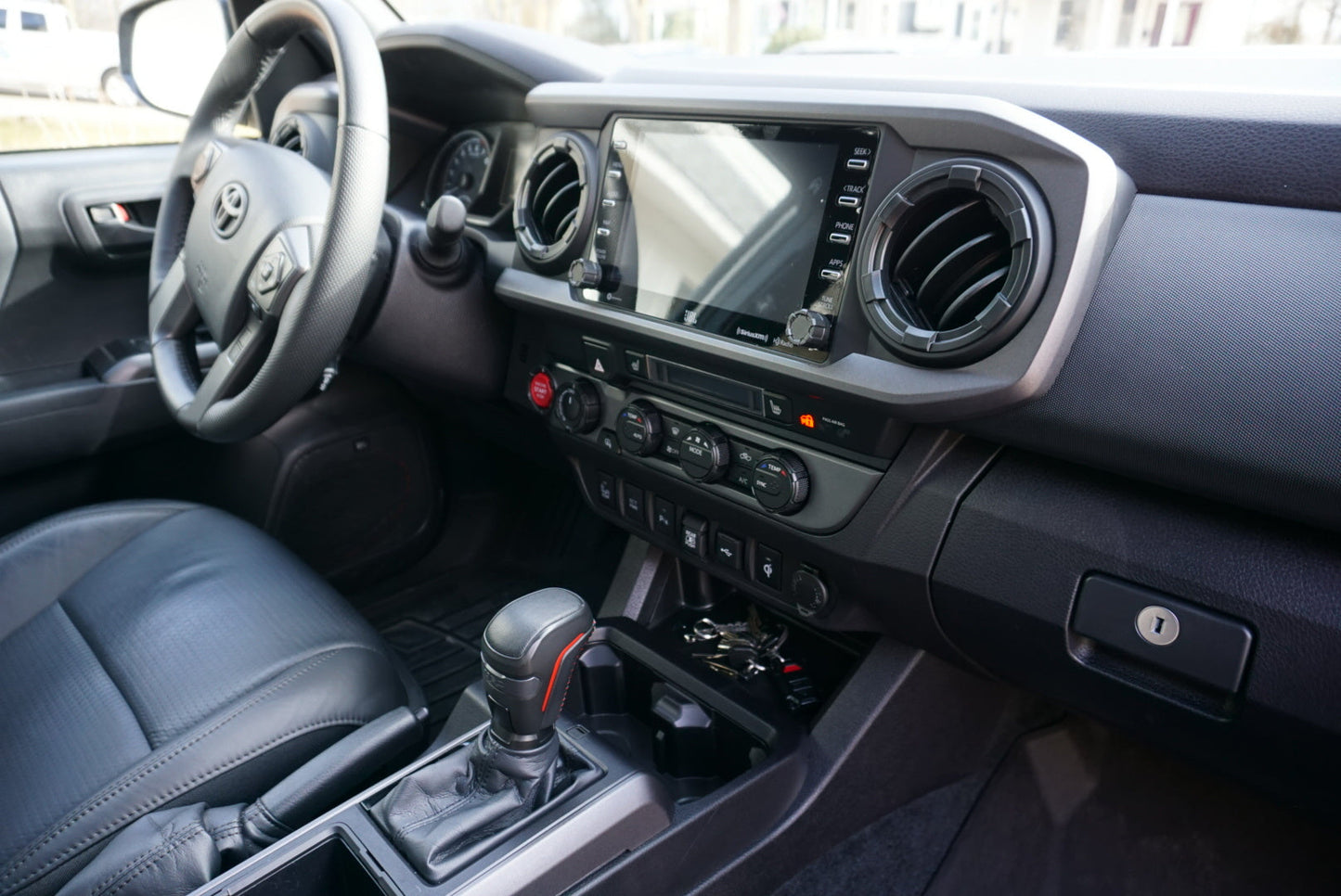 Vent Rings (2016-2023 Tacoma) - BLACK