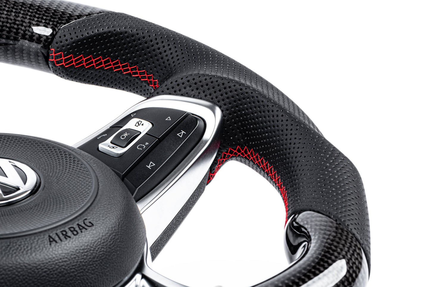 APR Steering Wheel - Carbon Fiber & Perforated Leather
MK7 GTI/GLI Red (For use without Paddles)