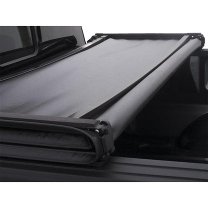 Lund 07-14 Sierra Silverado 2500/3500 (6.5ft. Bed) Genesis Tri-Fold Tonneau Cover - Black