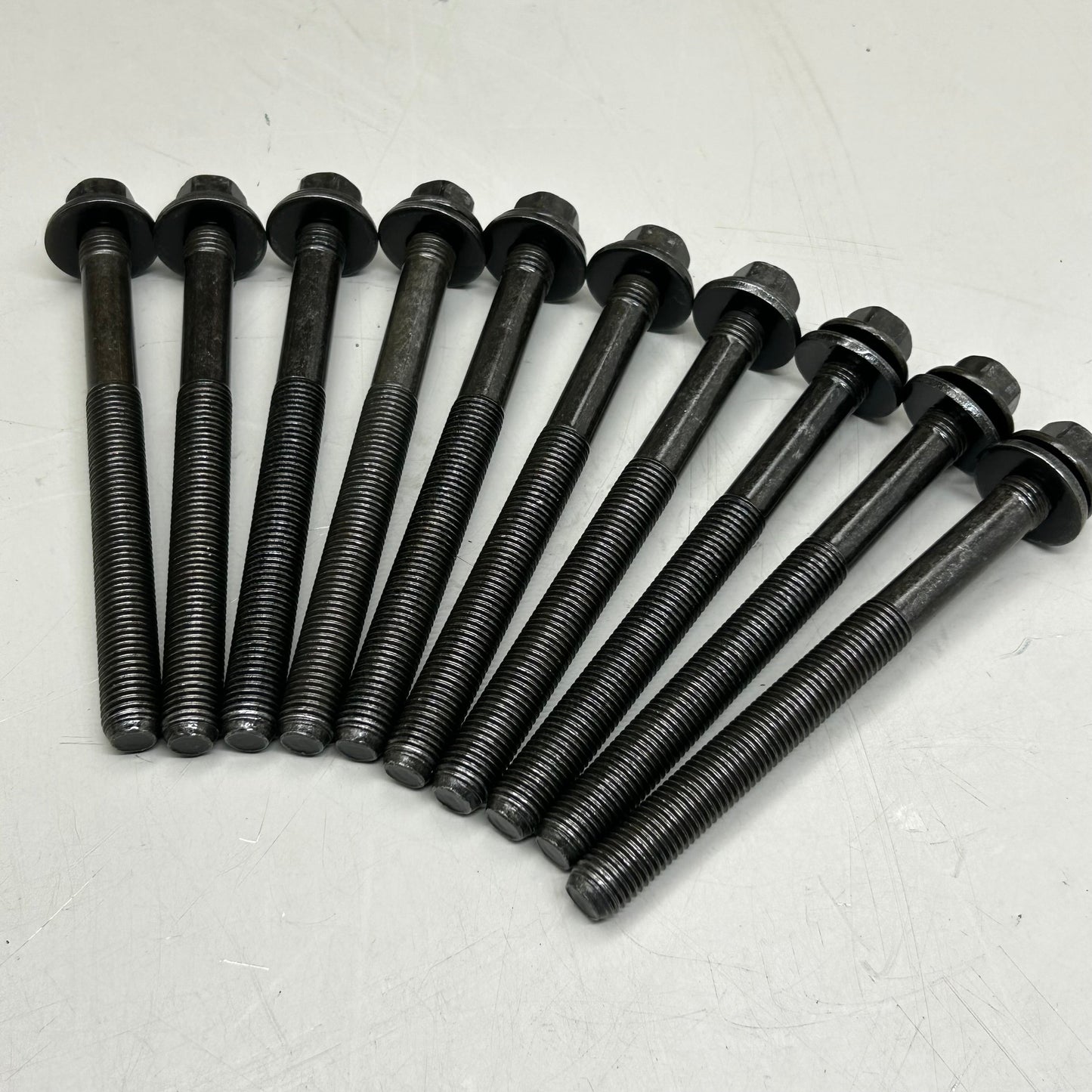 MAHLE Engine Cylinder Head Bolt Set For Chrysler, Dodge & Jeep GS33429