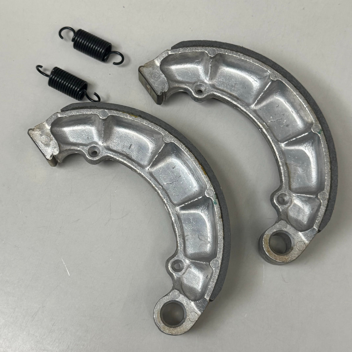 HONDA Brake Shoe Set ASK FOREMAN RUBICON FOURTRAX OEM 06430-HN2-000