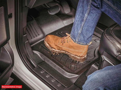 WeatherTech 15-19 Chevrolet Silverado 1st Row Front FloorLiner HP - Black