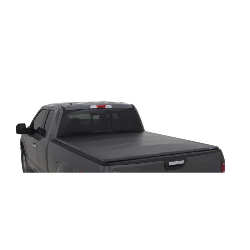 Lund 07-14 Sierra Silverado 2500/3500 (6.5ft. Bed) Genesis Tri-Fold Tonneau Cover - Black
