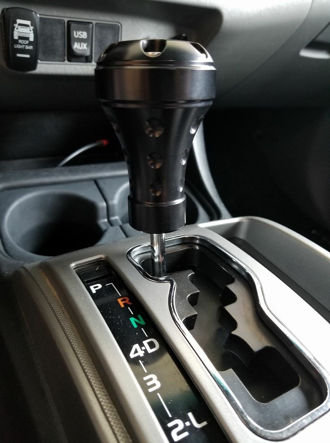 V1 Shift Knob - Toyota Short Automatic - BLACK