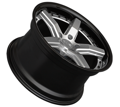 XXR 569 Wheel Silver / Gloss Black Lip 18x10 +20 5x4.5