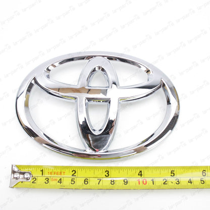 NEW GENUINE TOYOTA 2006-2009 4RUNNER FRONT RADIATOR GRILLE EMBLEM 75311-35220
