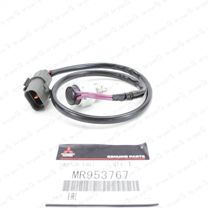NEW GENUINE MITSUBISHI 2001-2006 MONTERO SWITCH FREEWHEEL CLUTCH MR953767