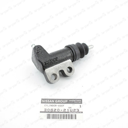 NEW GENUINE NISSAN SKYLINE R33 R34 RB25DET AWD CLUTCH SLAVE CYLINDER 30620-21U23