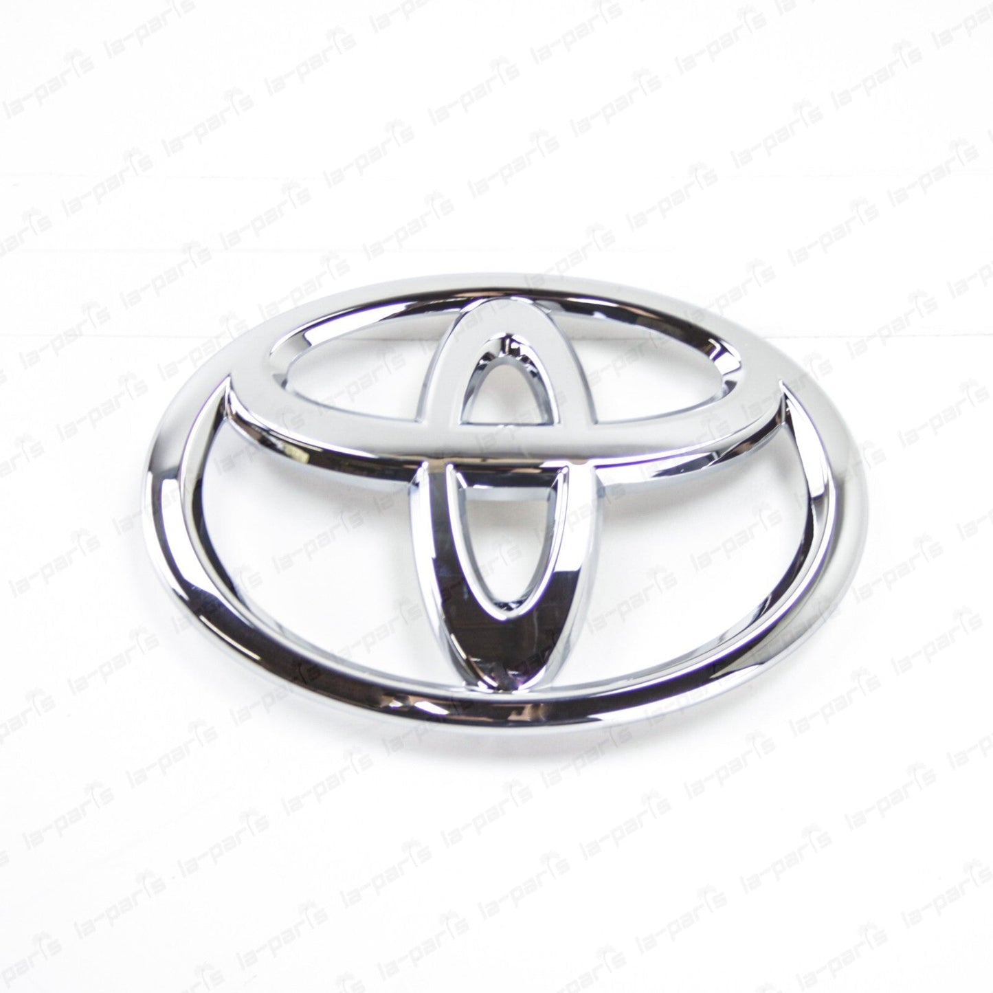 Genuine Toyota 14-22 Tundra Platinum SR5 Radiator Grille Emblem 90975-A2005
