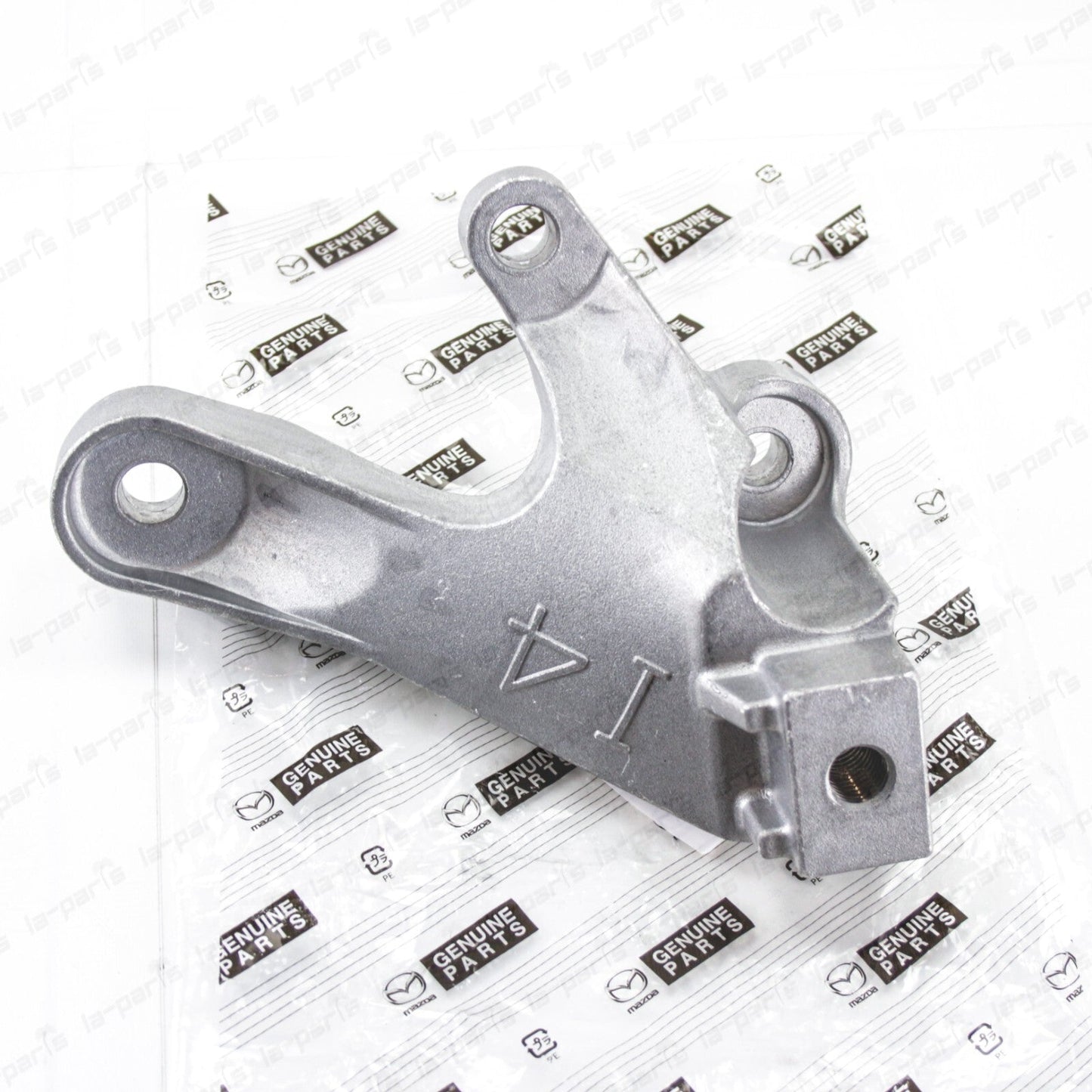 New Genuine 04-09 Mazda 3 A/T Engine Driver Side Mount Bracket B32T-39-080B