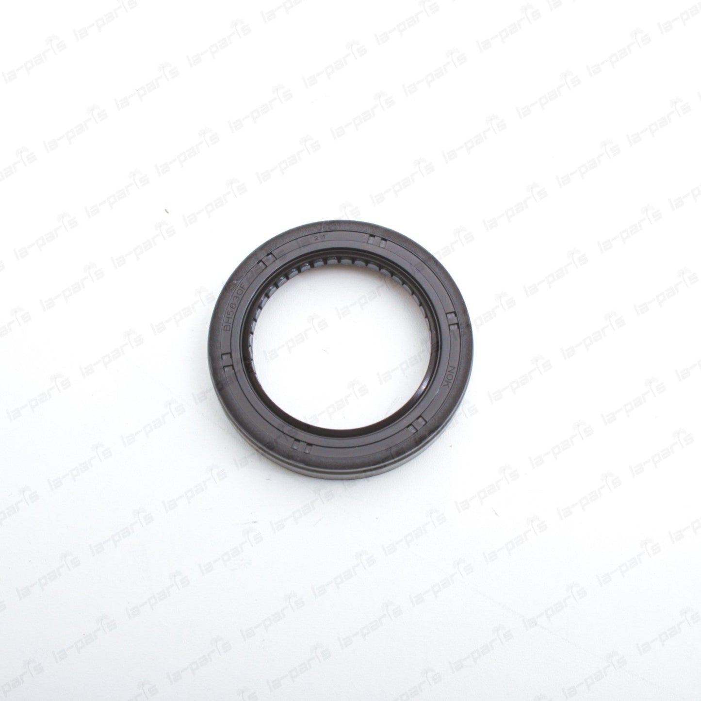 New Genuine OEM Suzuki SX4 Kizashi Swift Drive Axle Oil Seal 09283-40038