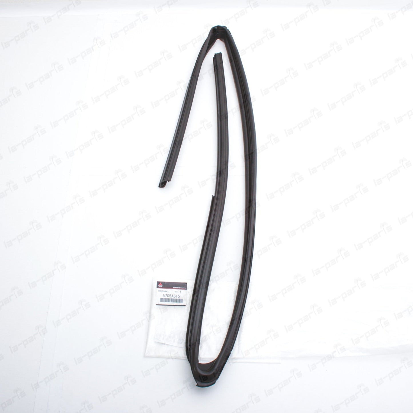 New Genuine OEM Mitsubishi 08-17 Lancer Front LH Door Glass Run Channel 5705A615