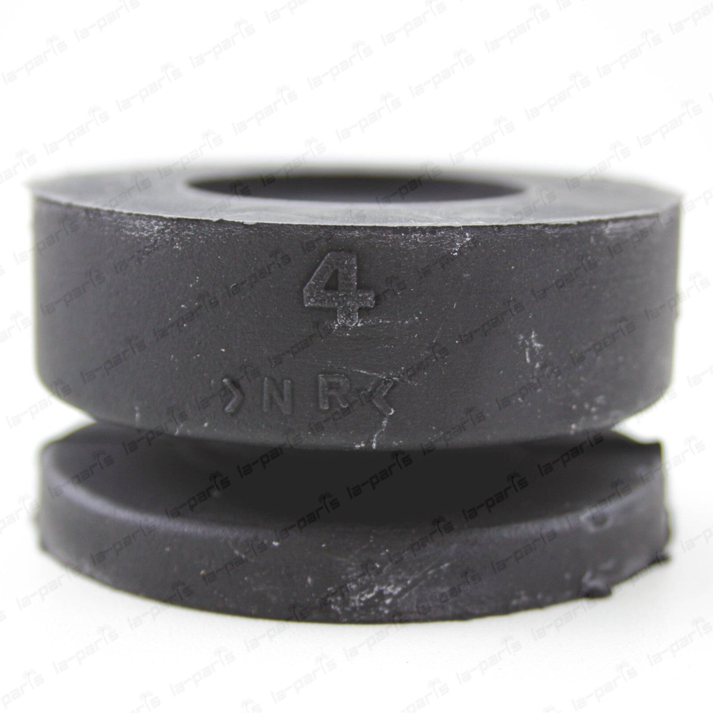New Genuine Toyota LC100 LX470 Cab Mounting No.4 Lower Cushion 52208-60040