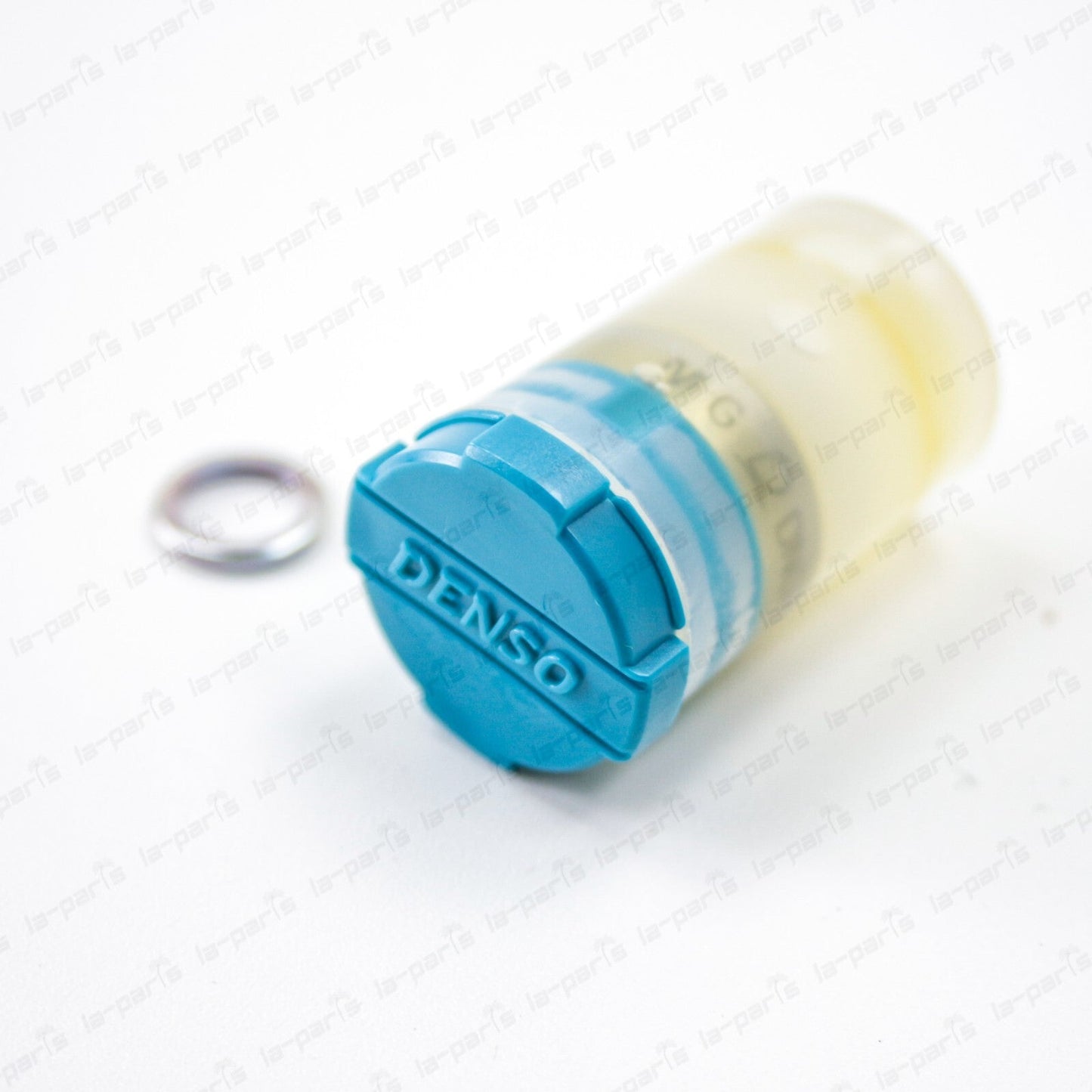 New Genuine OEM Toyota Fuel Injector Nozzle 4.2L 1HZ Diesel 23620-19105