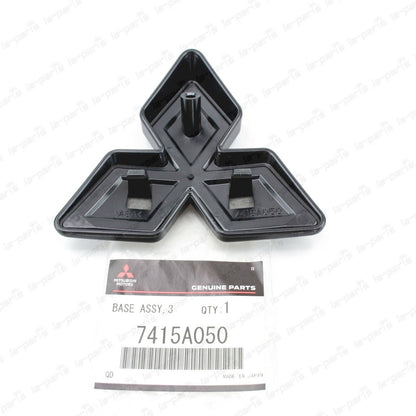 NEW GENUINE MITSUBISHI EVOLUTION 9 EVO IX FRONT EMBLEM  7415A050