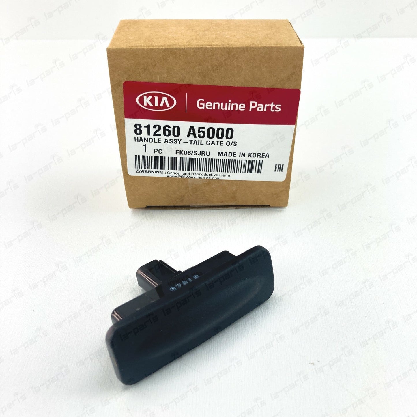 KIA HYUNDAI 13-17 ELANTRA GT TAIL GATE HANDLE TRUNK LID LOCK BUTTON 81260-A5000