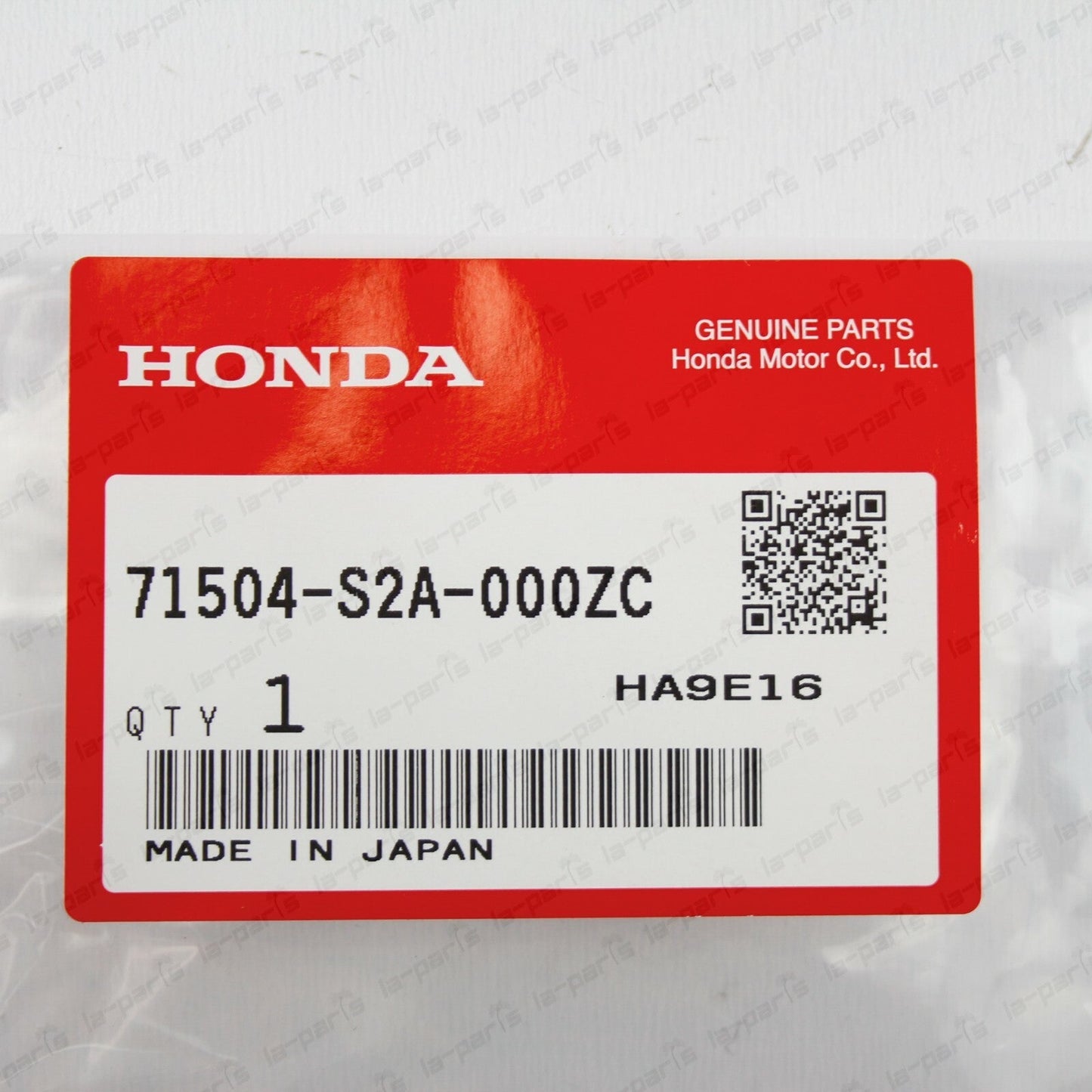 GENUINE HONDA 00-03 S2000 AP1 GRAND PRIX WHITE NH565 REAR TOWING HOOK COVER