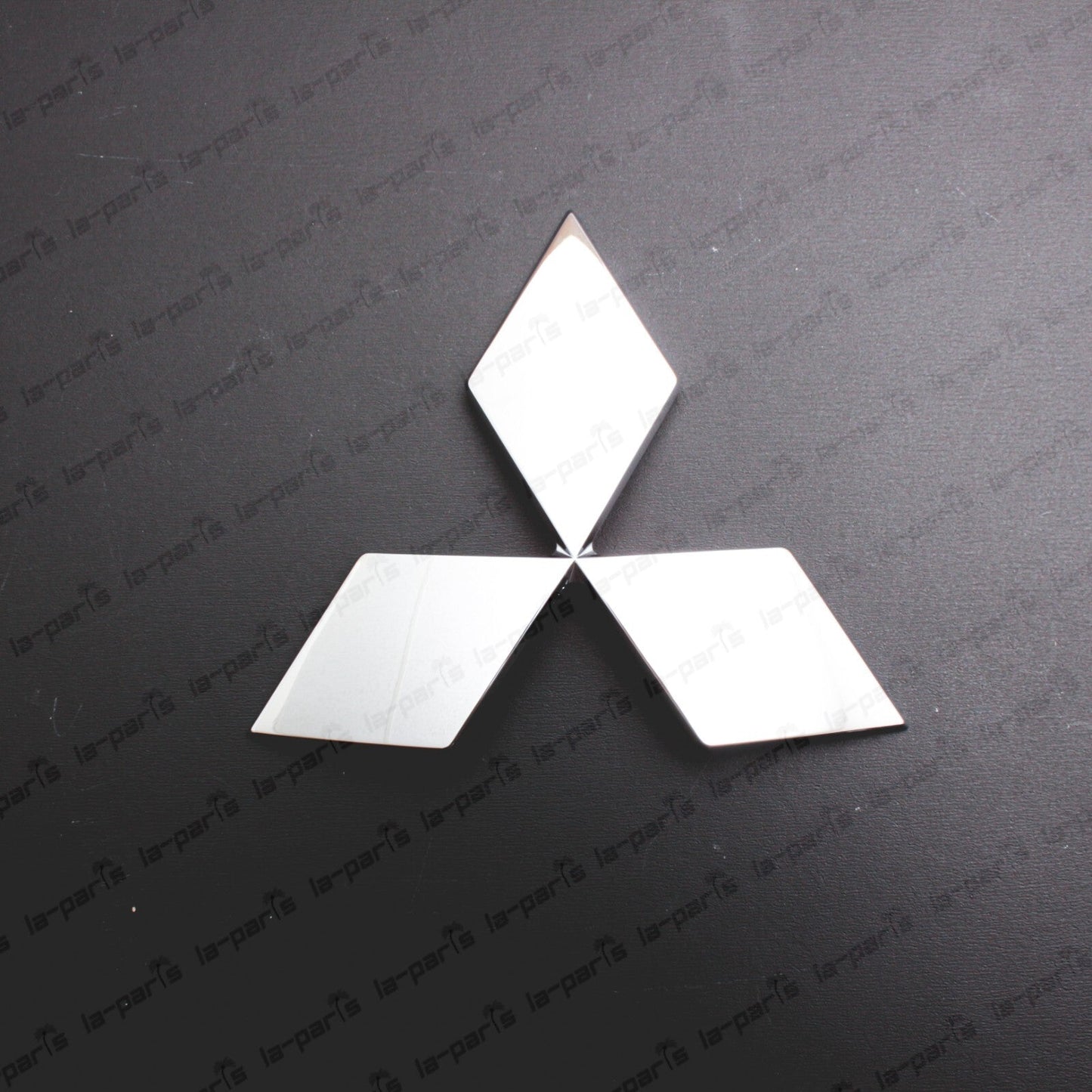 Genuine Mitsubishi Lancer Evolution 7 8 9 EVO CT9A Front Bumper Emblem MR574731