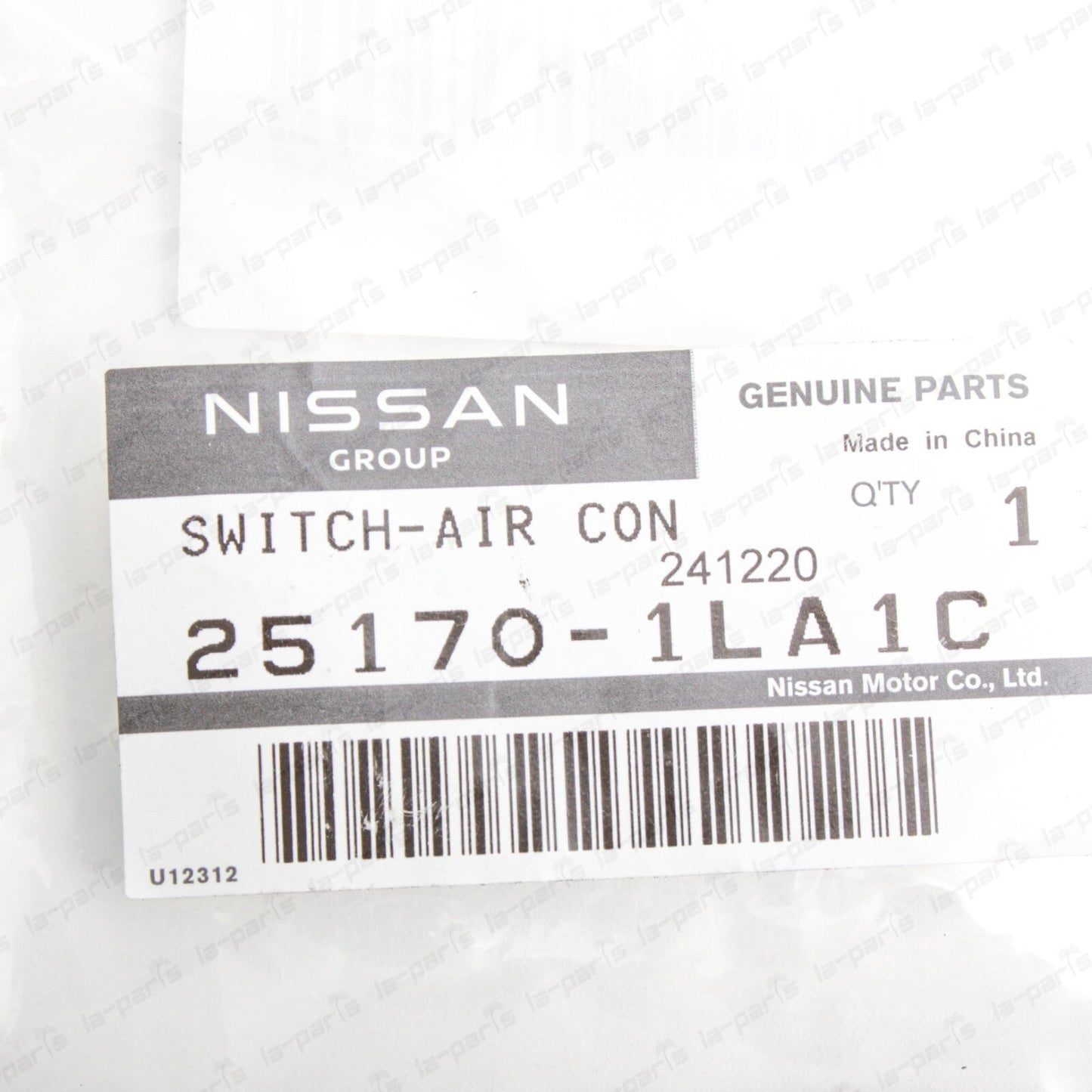 New Genuine Nissan Armada Maxima Titan Murano Seat Heater Switch 25170-1LA1C