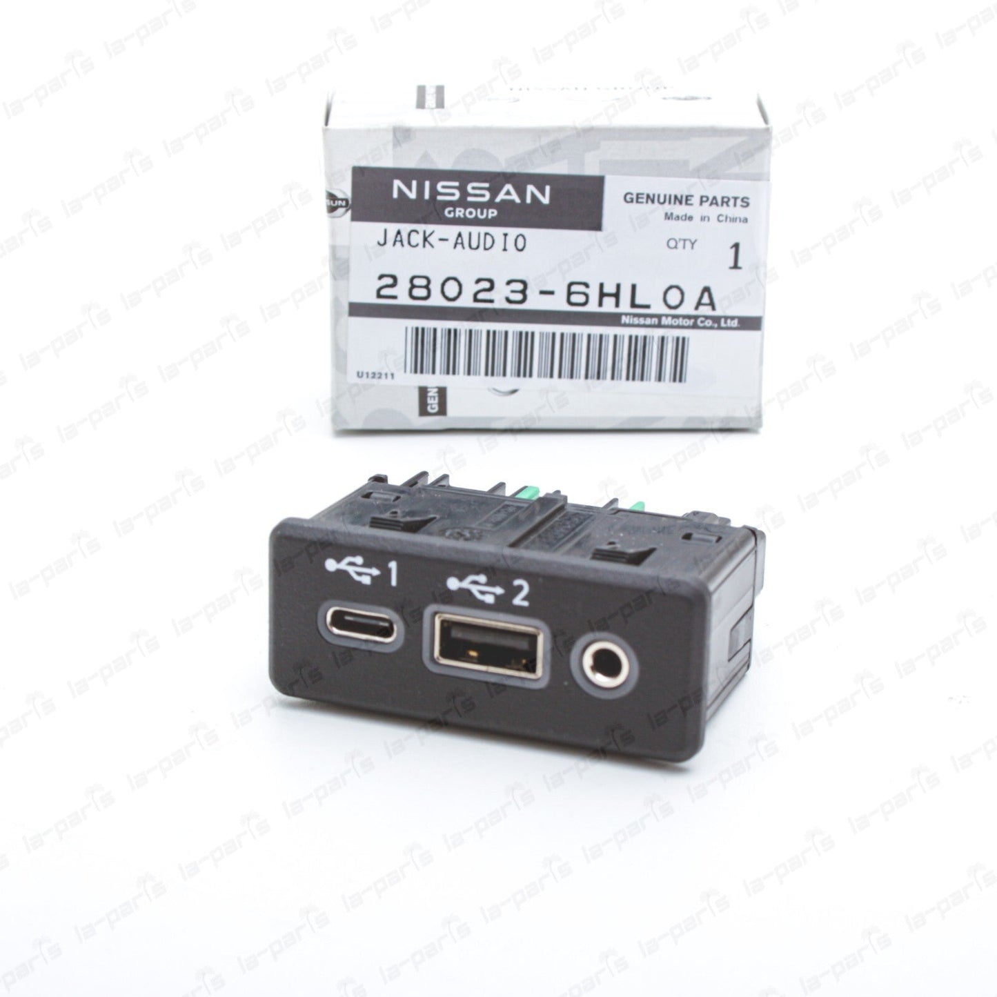 Genuine Nissan 18-20 Murano Infiniti Q50 Auxiliary Audio Jack USB 28023-6HL0A