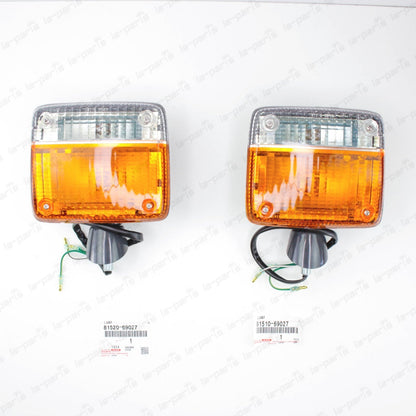 GENUINE TOYOTA LAND CRUISER FJ40 BJ40 FRONT TURN SIGNAL LIGHTS LAMP  LH & RH SET