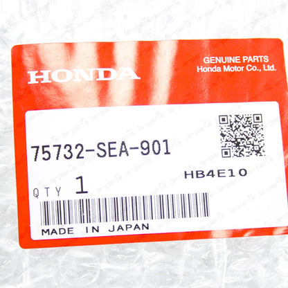 New Genuine OEM Honda Accord CL7 EuroR Front Emblem 75732-SEA-901