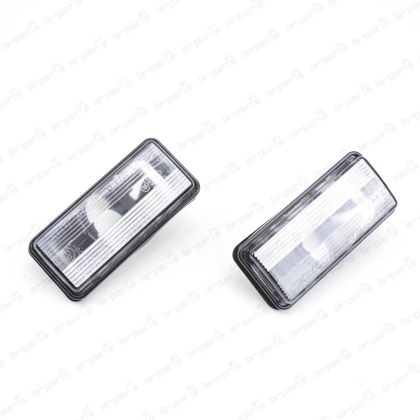 NEW GENUINE TOYOTA LAND CRUISER GX470 LX470  REAR LICENSE PLATE LIGHT LENS 2PCS