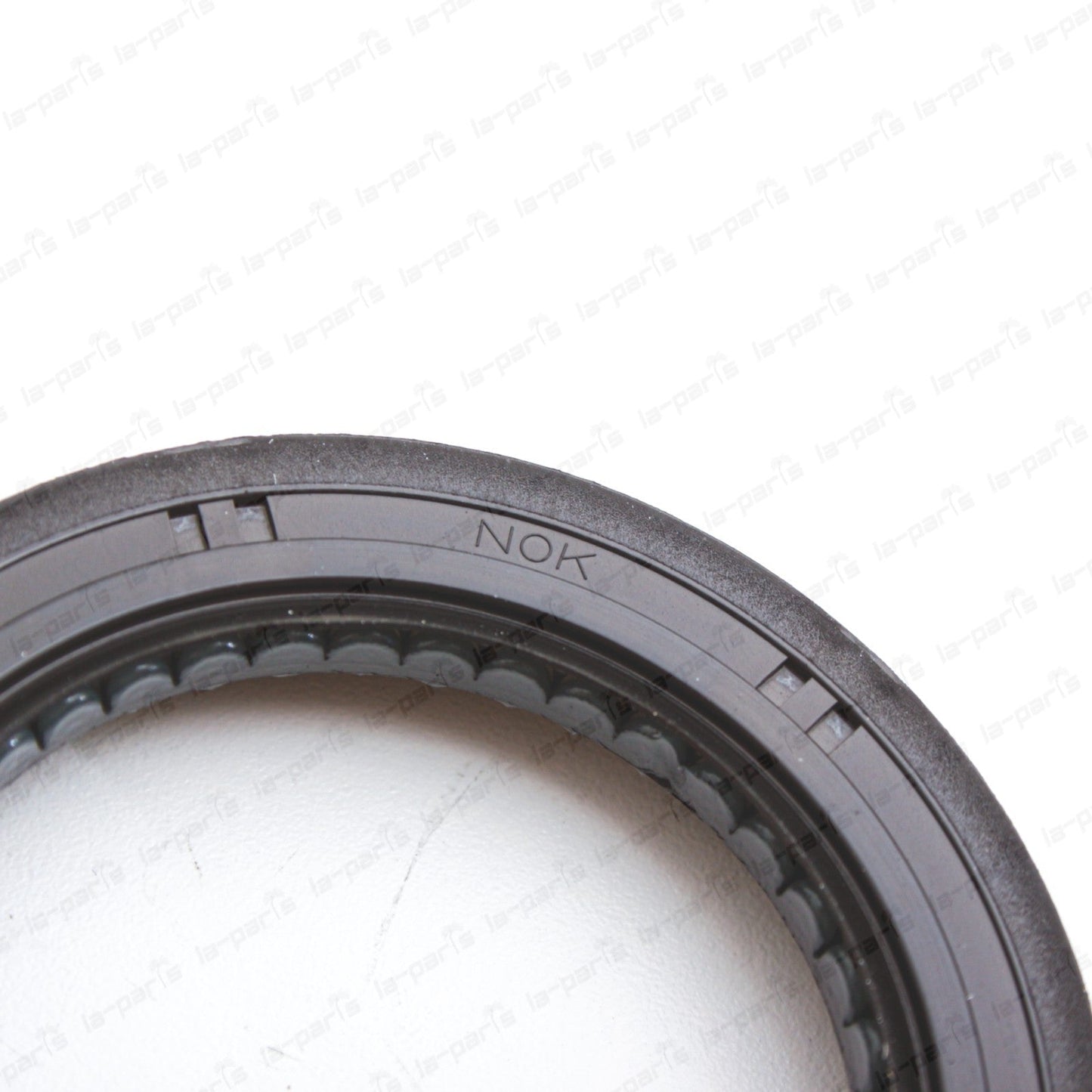 New Genuine OEM Suzuki SX4 Kizashi Swift Drive Axle Oil Seal 09283-40038
