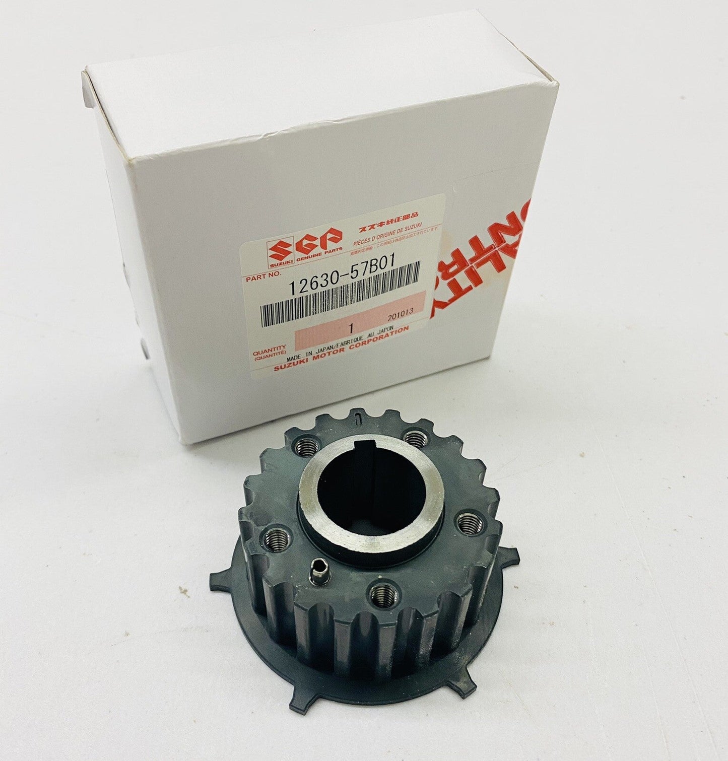 NEW GENUINE  SUZUKI CRANK TIMING BELT GEAR 12630-57B01