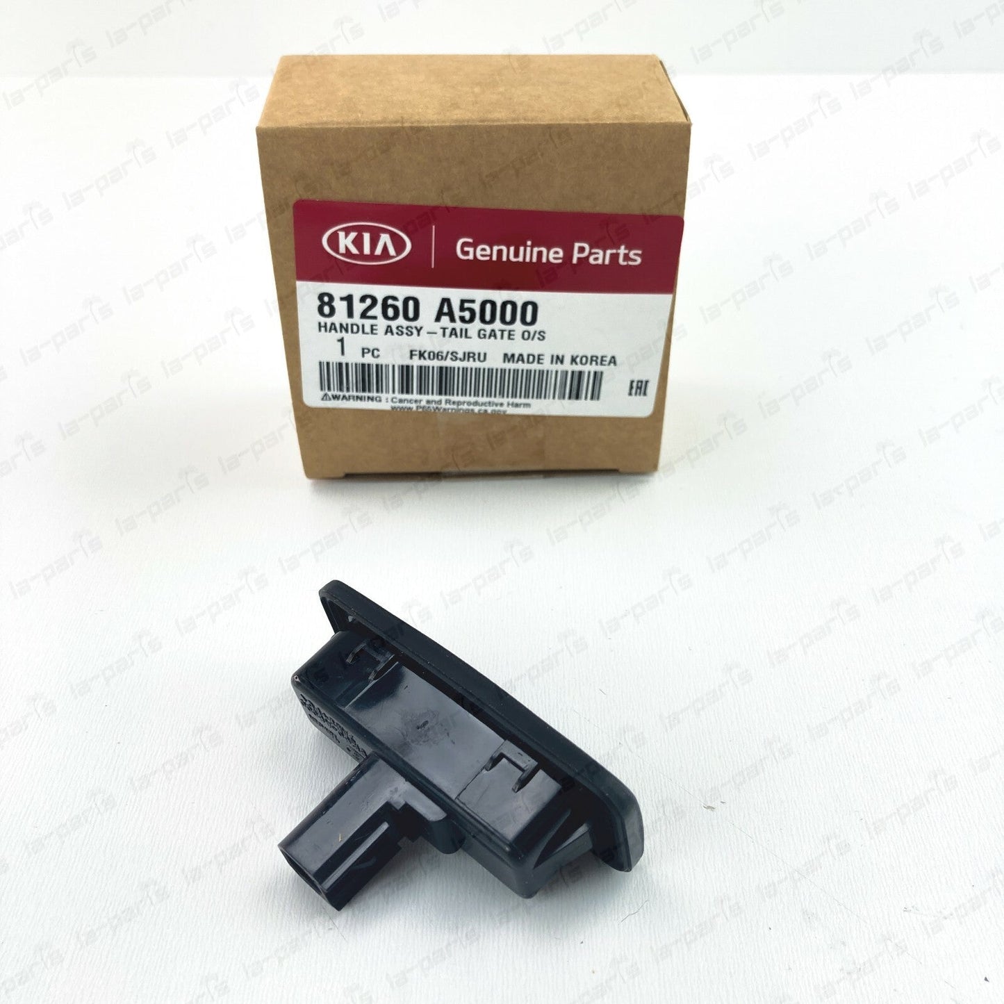 KIA HYUNDAI 13-17 ELANTRA GT TAIL GATE HANDLE TRUNK LID LOCK BUTTON 81260-A5000