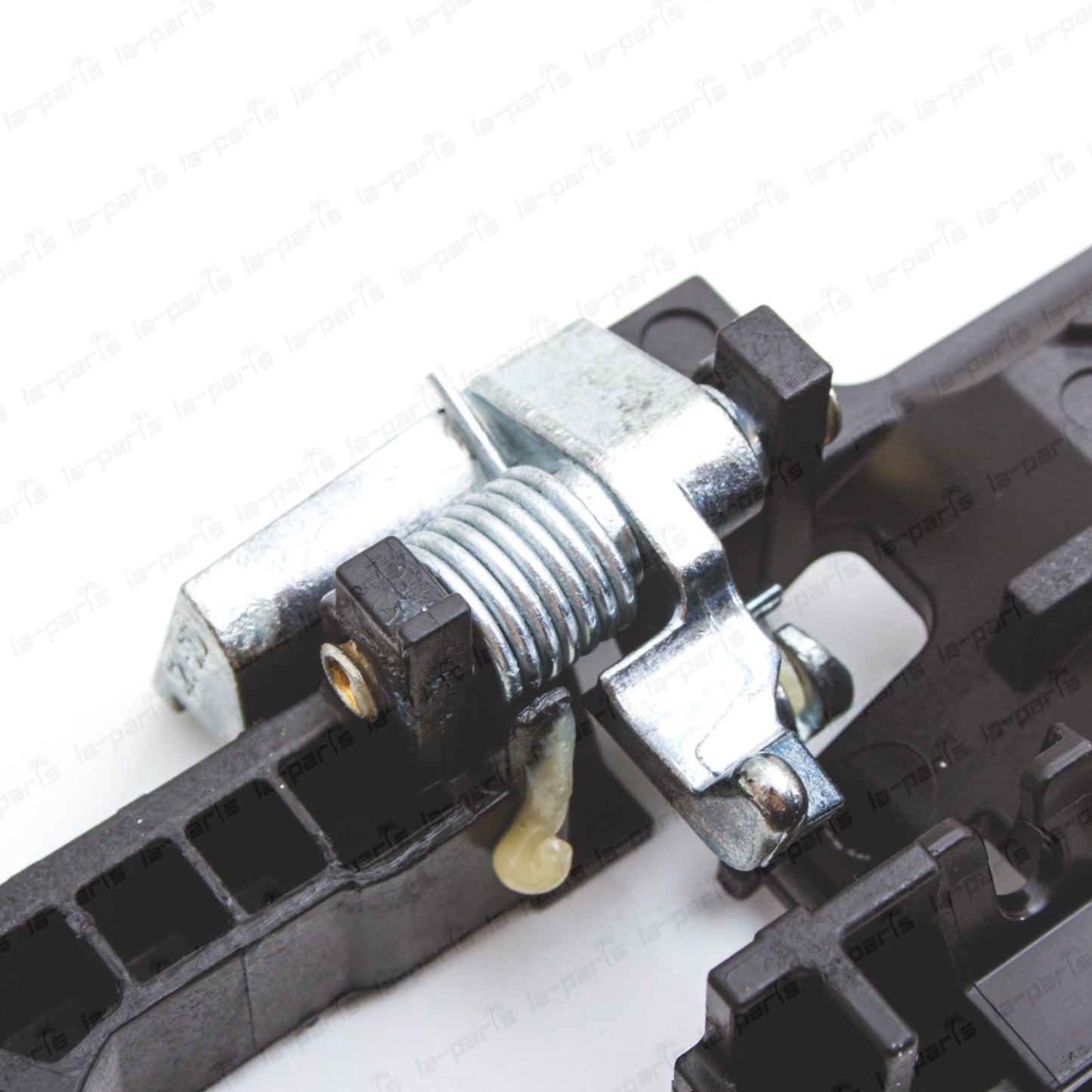 New Genuine OEM Nissan 2007-2012 Versa Driver Outside Handle Bracket 80611-EL00C