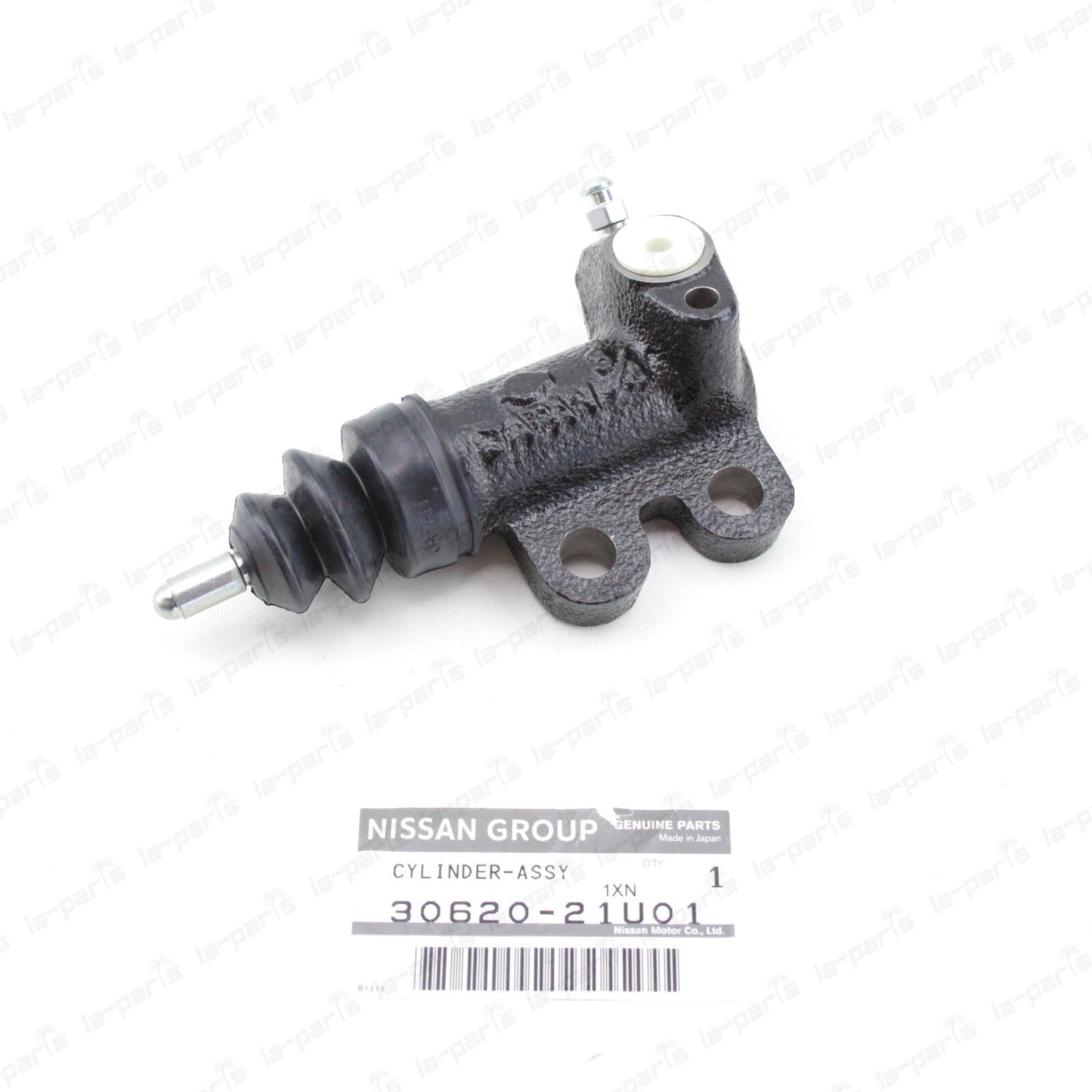 NEW GENUINE FOR NISSAN CLUTCH SLAVE CYLINDER FOR GTR R32 R33 R34 AWD 30620-21U01
