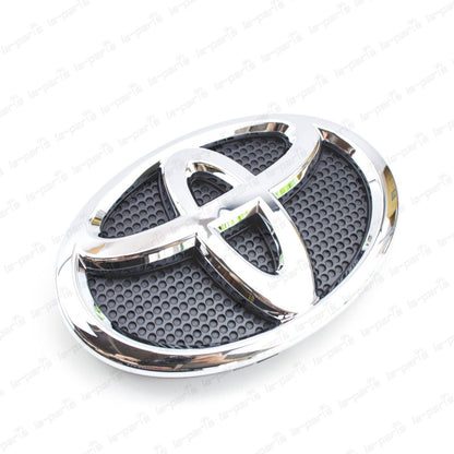 NEW GENUINE TOYOTA 15-21 LAND CRUISER CHROME FRONT GRILLE EMBLEM 75301-60020