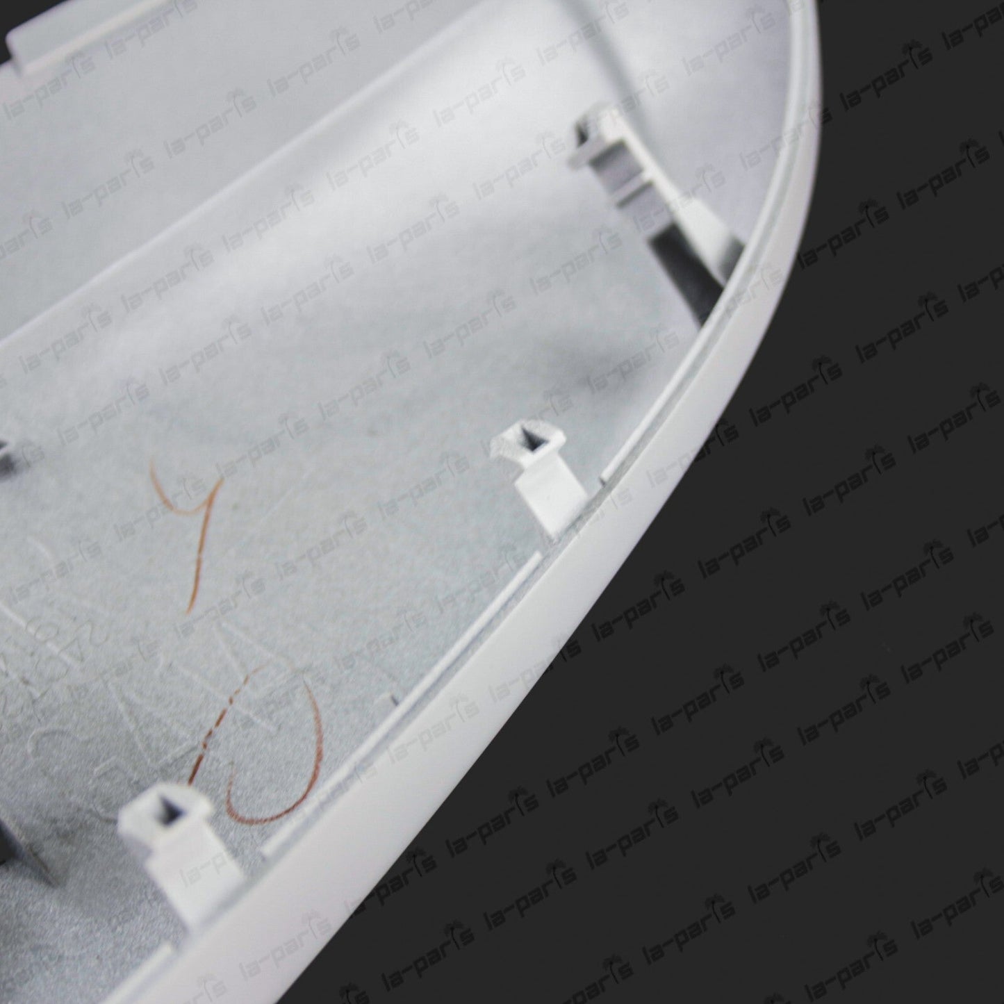 New Genuine Toyota 14-18 Rav4 040 White Passenger Side Outer Mirror Cover