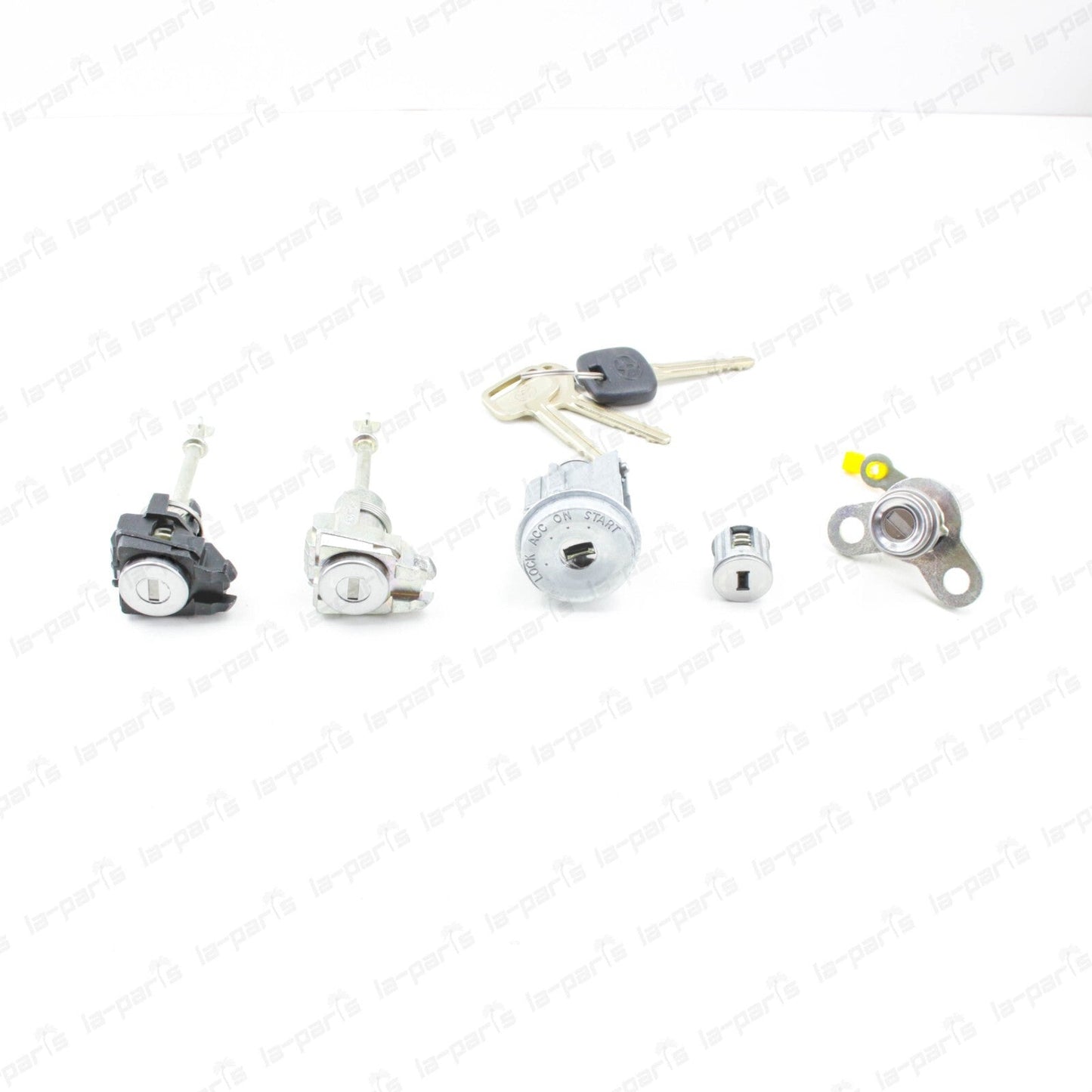 New Genuine Toyota 2005-2011 HILUX Lock Cylinder Set 69005-0K340
