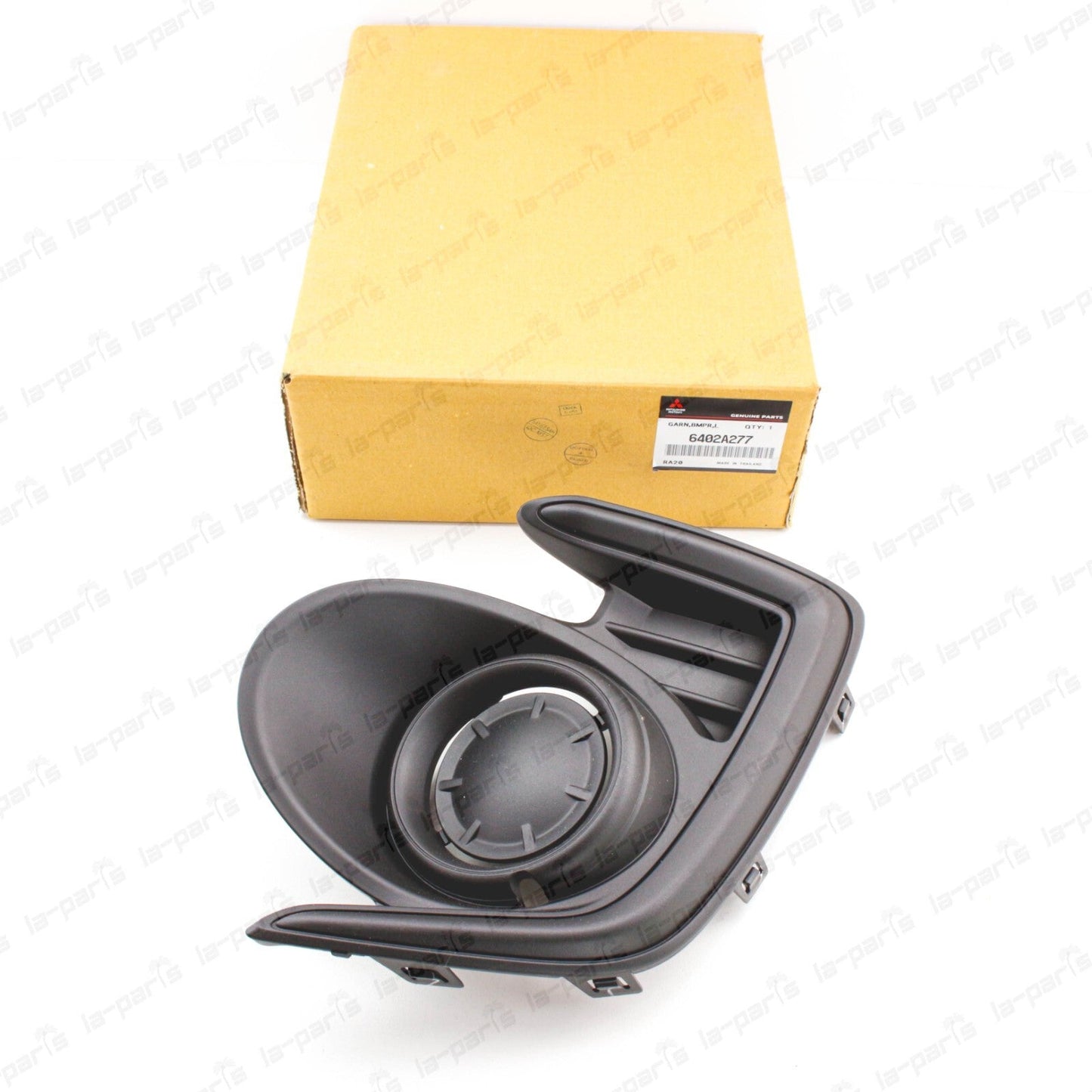 NEW GENUINE MITSUBISHI MIRAGE G4 FOG LIGHT COVER BUMPER TRIM GARNISH LH 6402A277