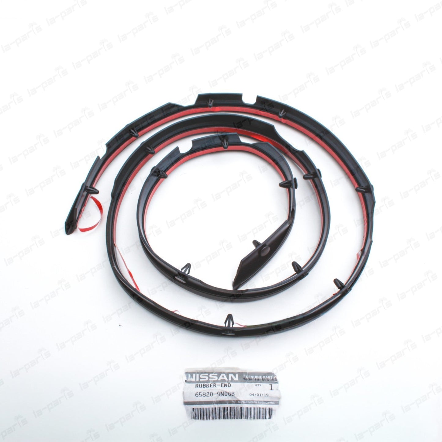 New Genuine OEM Nissan 09-14 Maxima Front Bumper Hood Rubber Seal 65820-9N00B