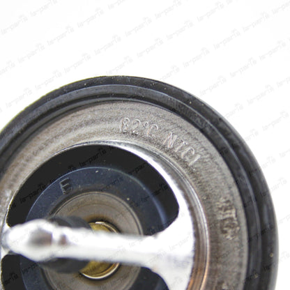 New Genuine Suzuki 99-08 Grand Vitara Thermostat 82C 17670-77E11